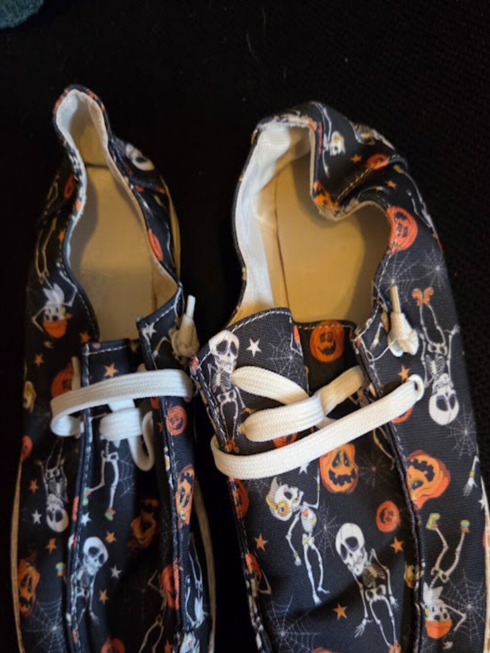 Temu version of Hey Dude.  For Halloween.  Size 10